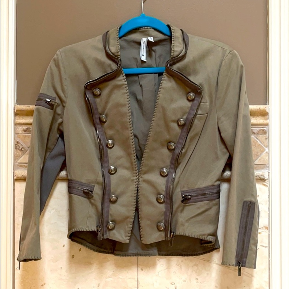 Cute ❤️ BCBG Maxazria Military Style Bomber Jacket